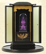 メモリアルアイテムに癒しの仏像